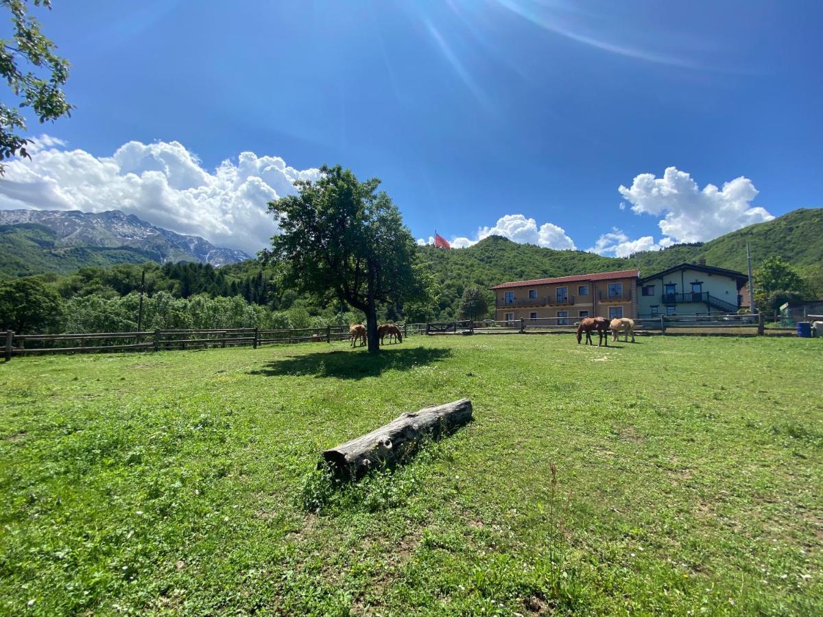 Ranch Enbruca Lägenhet Boves Exteriör bild